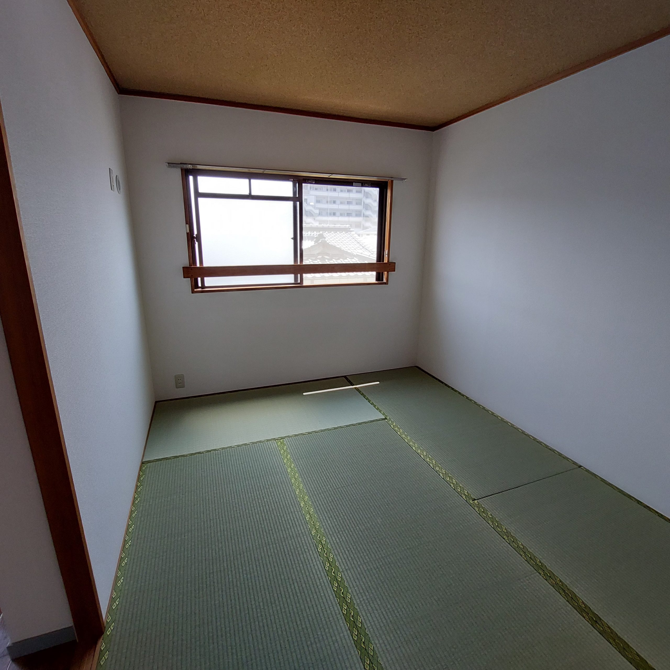 ウェークハイツ冨田 