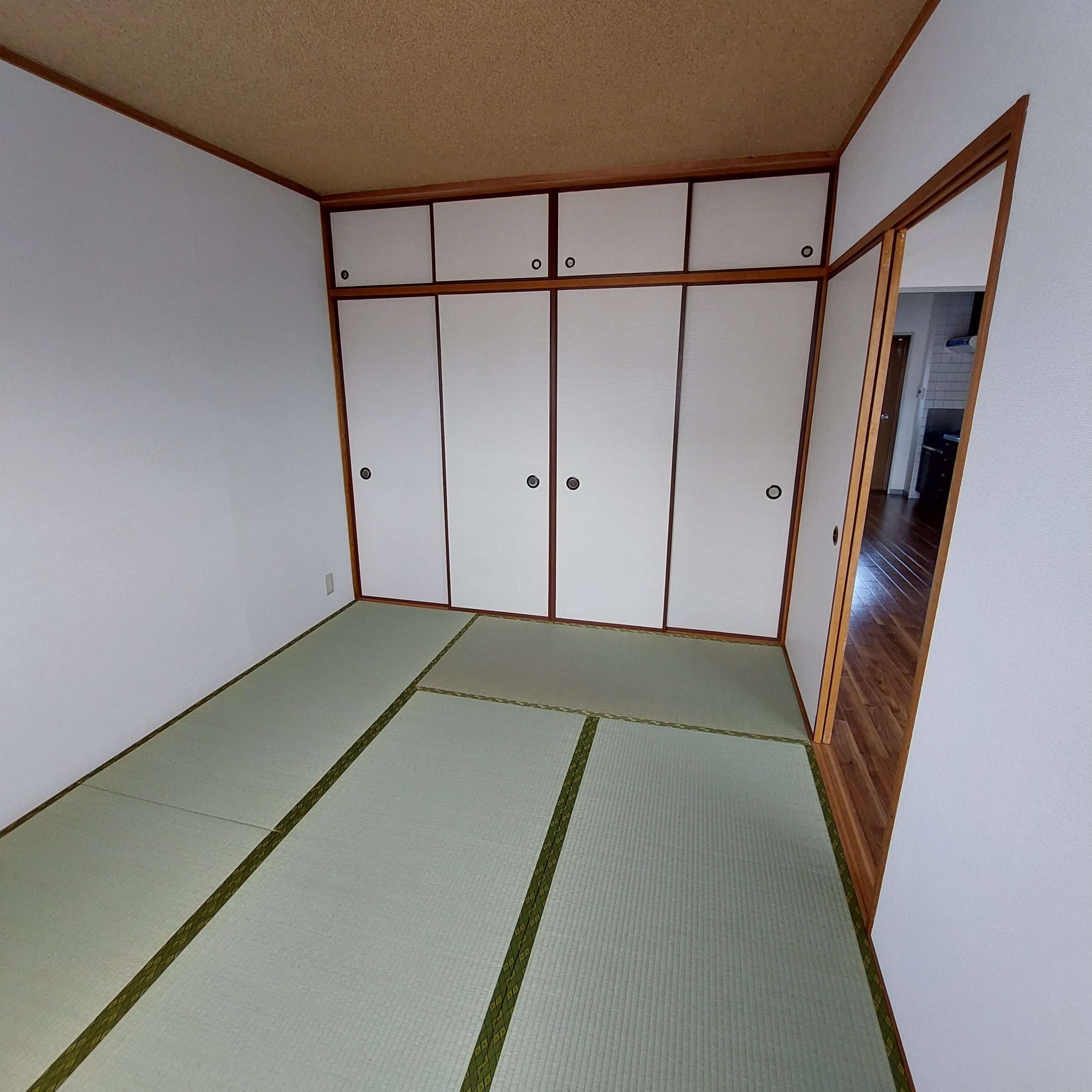 ウェークハイツ冨田 
