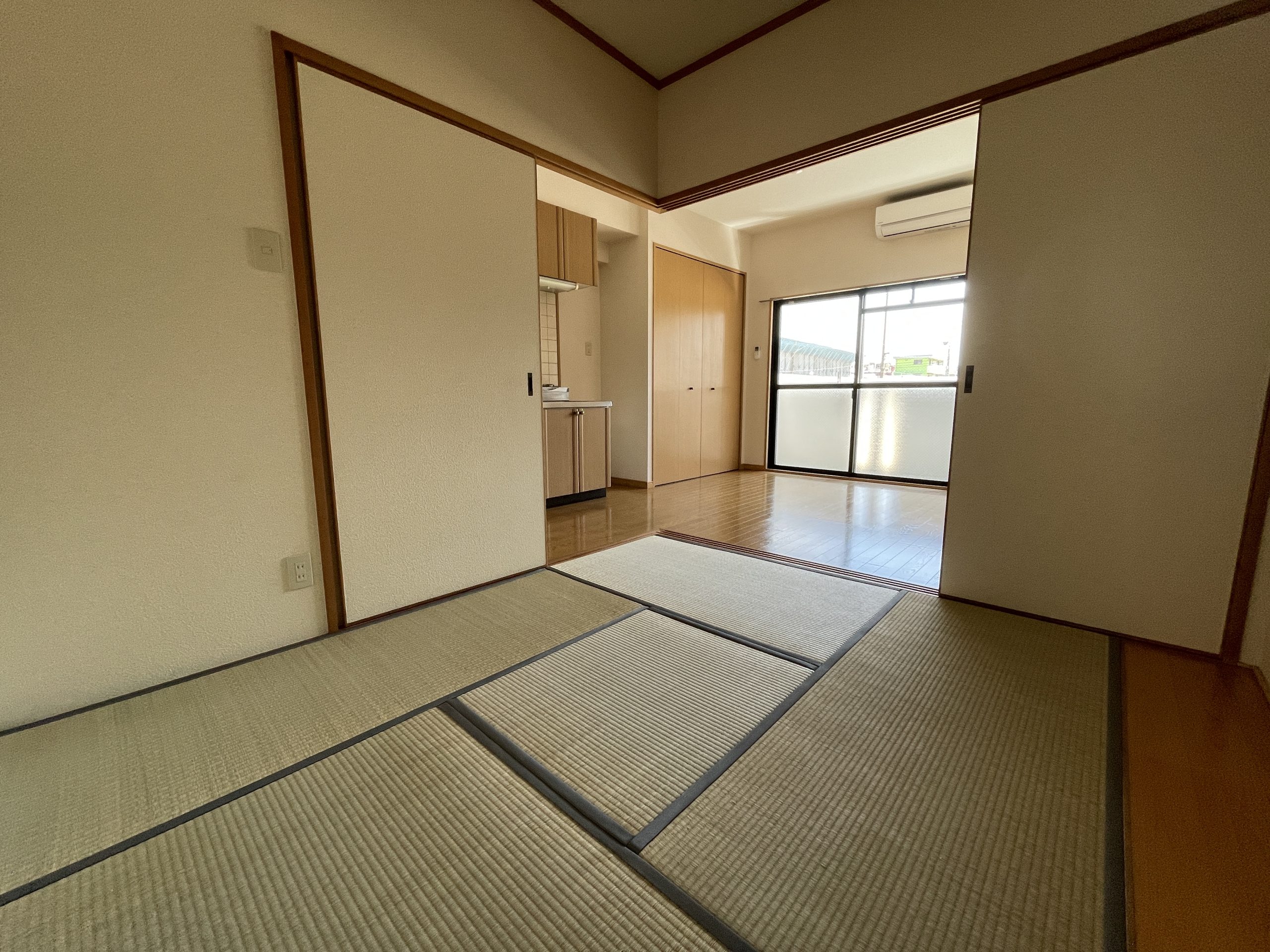 アーバンフラット博多駅南 和室