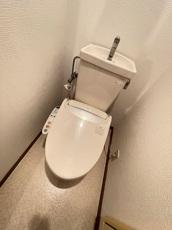 エイトハイム　B棟 トイレ