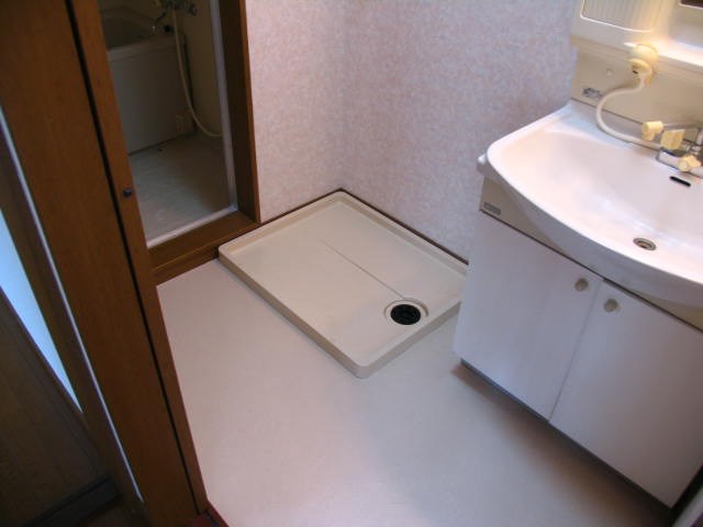 エイトハイム　A棟 参考写真、現況を優先します。