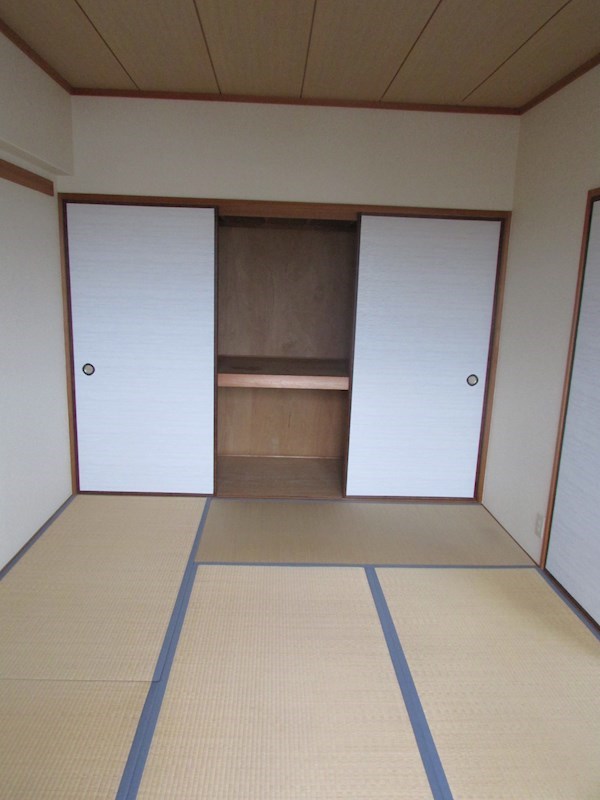 ドームサイト今川 収納