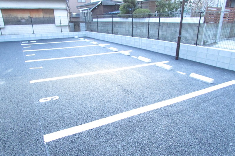 グリーンハイムアネックス 駐車場