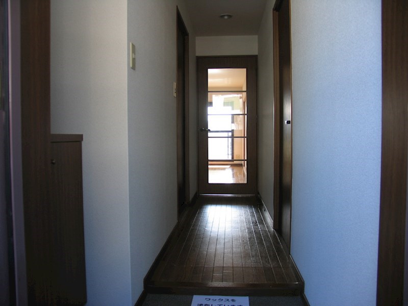 MKホープ上麦野 玄関