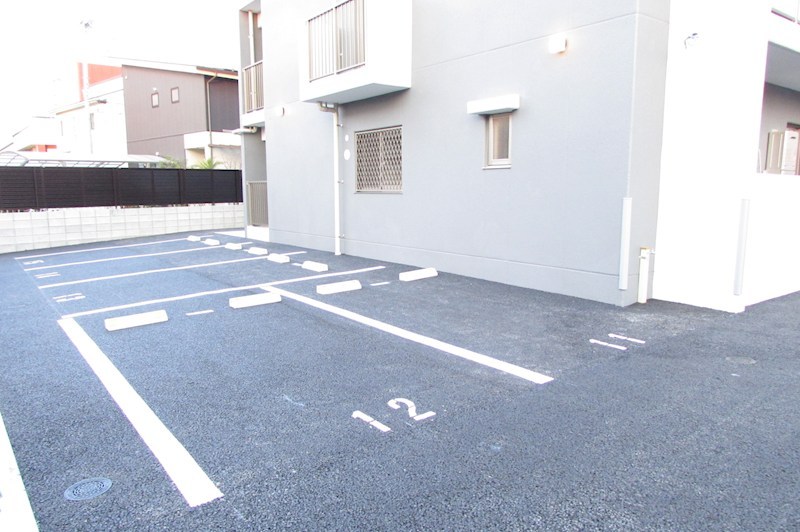 グリーンハイムアネックス 駐車場
